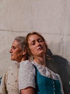 Leinendirndl AVA kornblume